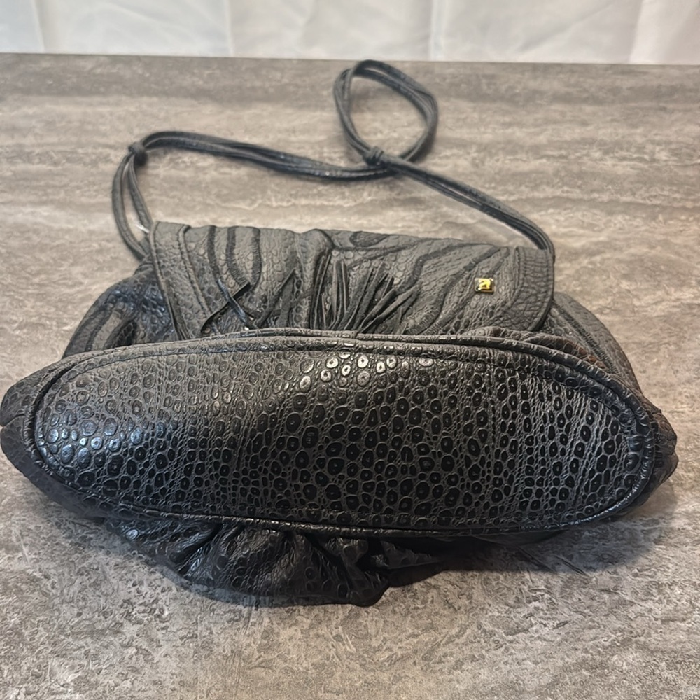 NAS Shoulder Bag. Crocodile  print - Picture 4 of 10